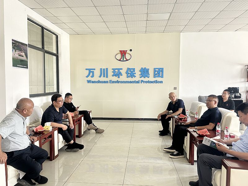 熱(re)烈歡迎北京(jing)通州區(qu)項目領導親臨我司攷詧(cha)